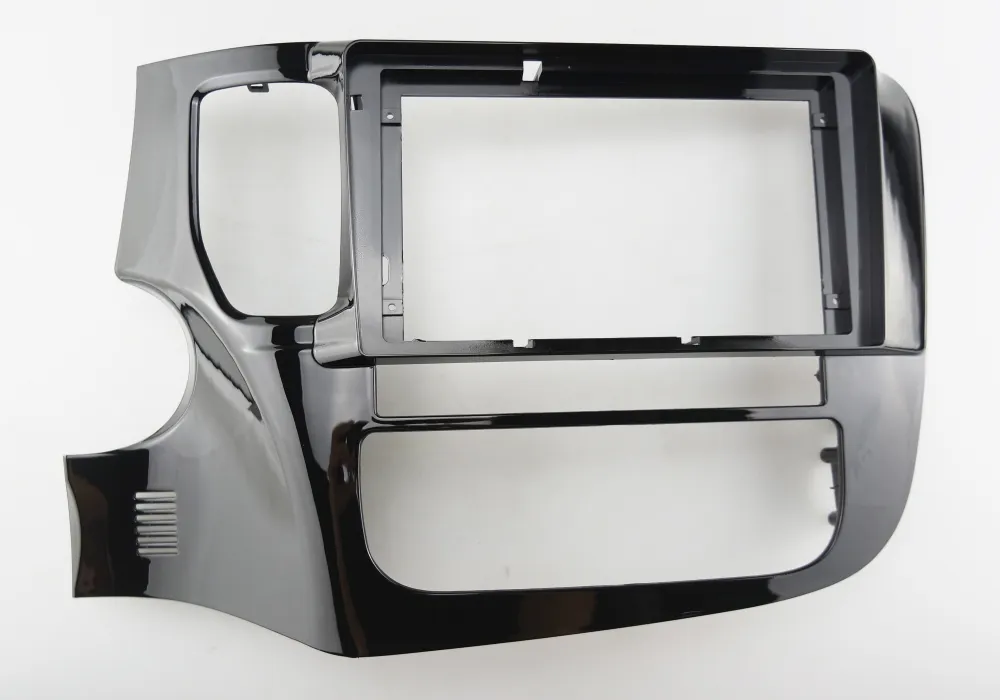 ���������� ����� Mitsubishi Outlander 2012-2020 9** 22-1955