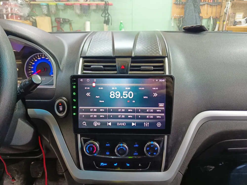 ��������� Geely Emgrand EC7 2014+ TS7 2+32