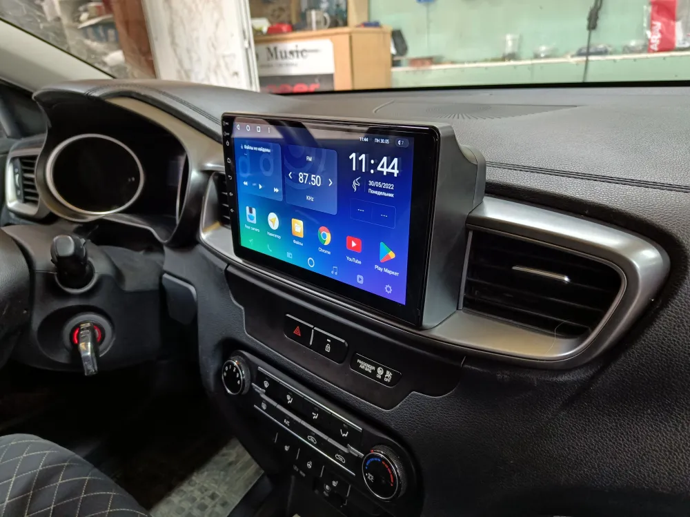 ��������� Kia Ceed 2018+ ts7 1+32