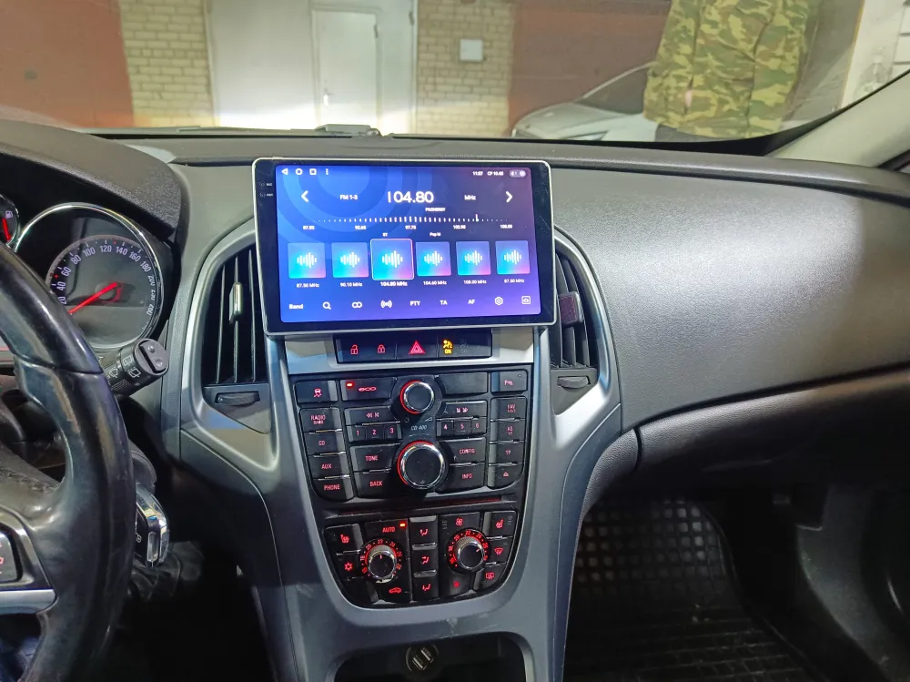 ��������� Opel Astra J Teyes CC2K 6+128