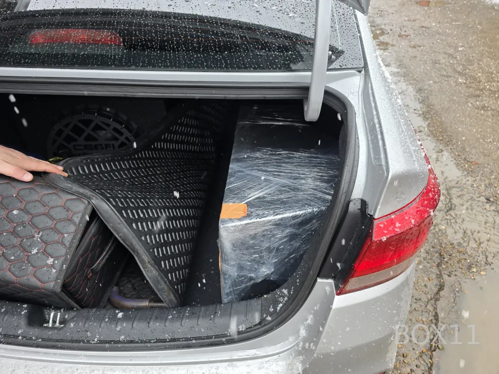 ����� Kia Rio (�����, � �����, 35 ������) � 2018 �. �. ������